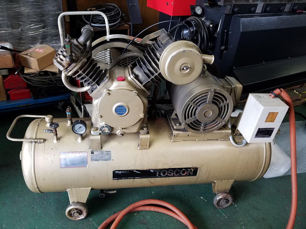 コンプレッサー（レシプロ）　東芝製　5.5ＫＷ（7.5馬力）ｋｗ　中古,中古,機械,買取