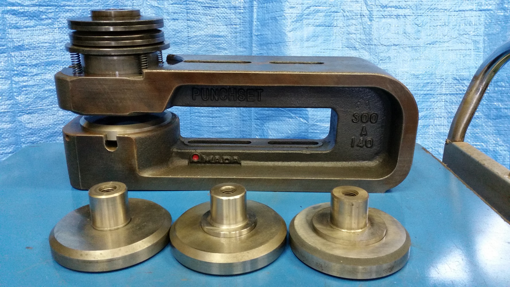 パンチセットホルダー SA-140