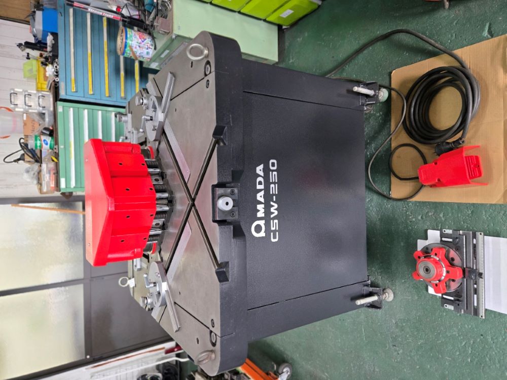コーナシャー　CSW-250　アマダ製　中古機　1987年,中古,機械,買取