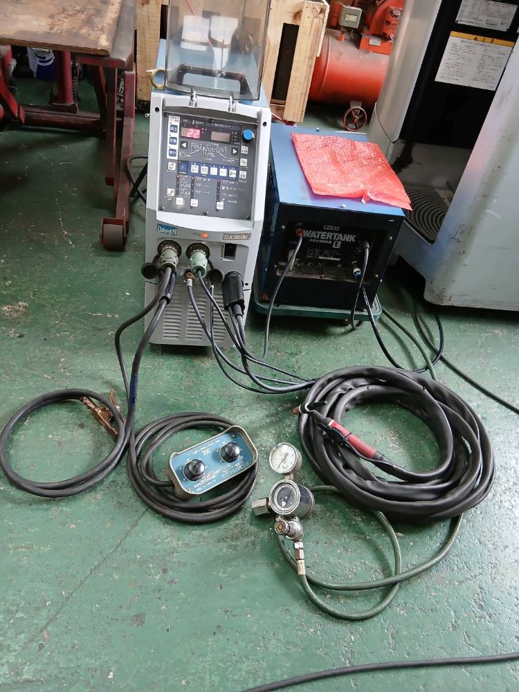 交直両用TIG溶接機　ダイヘン製　DA-300P(S-1)　2006年製　中古機　,中古,機械,買取