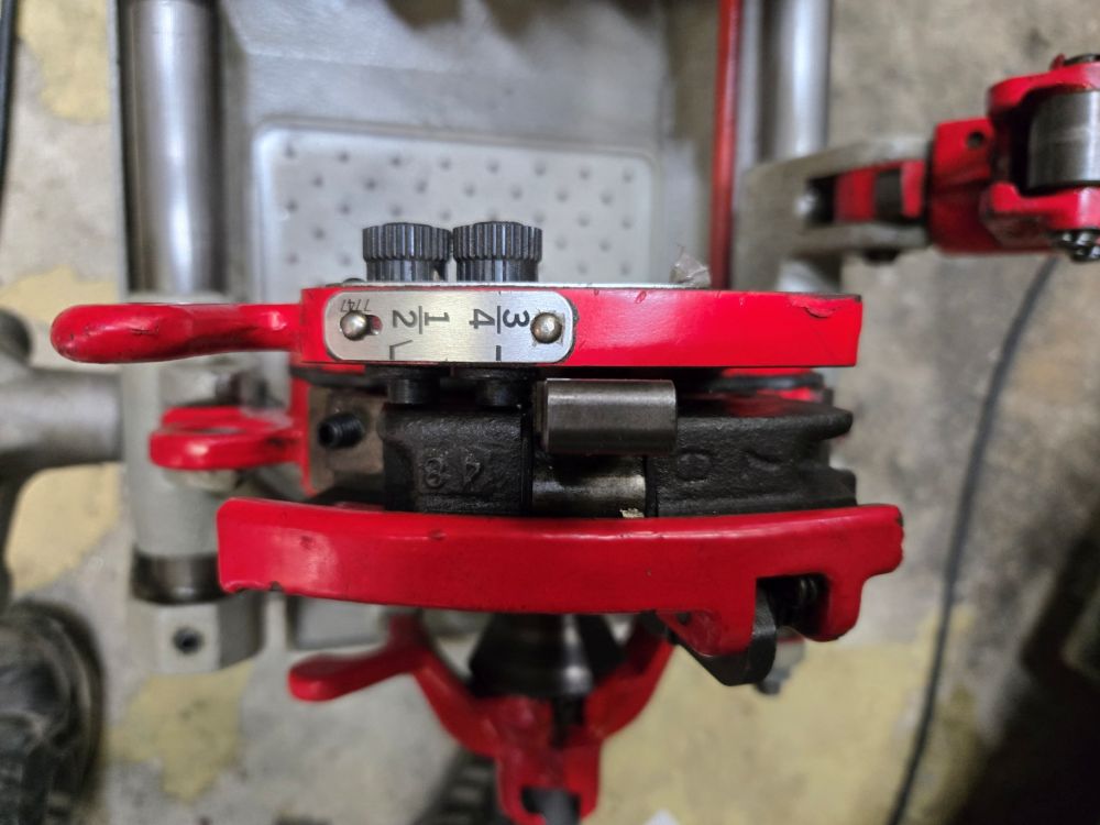 パイプねじ切り機　レッキス工業製　F50AⅢ　中古機