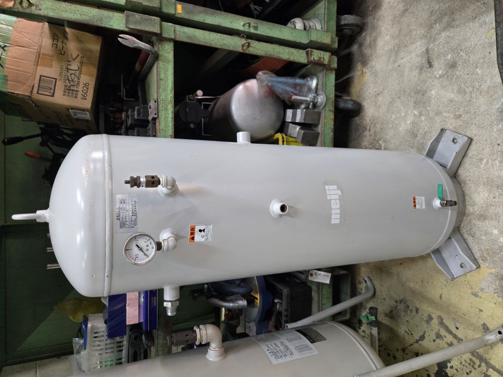 エアータンク　明治機械製作所　97L　2008年製　中古機