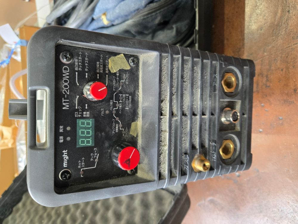 デジタルTIG溶接機　マイト工業製　MT-200WD　中古機