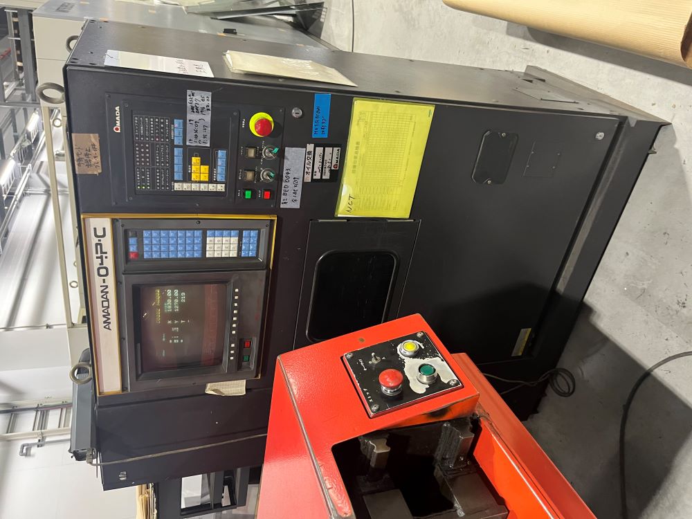 タレットパンチプレス　PEGA-357　アマダ製　中古機