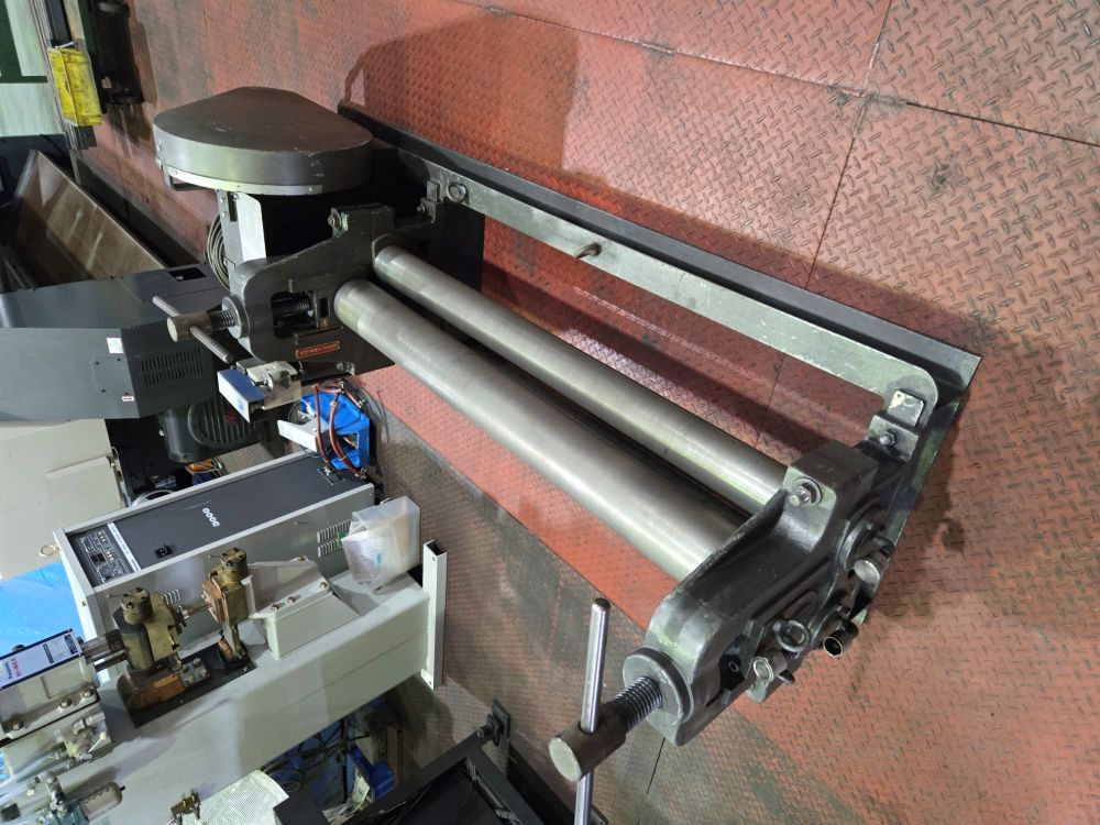 3本ロール　河合製作所製　1250×6　6型　1991年製　中古機