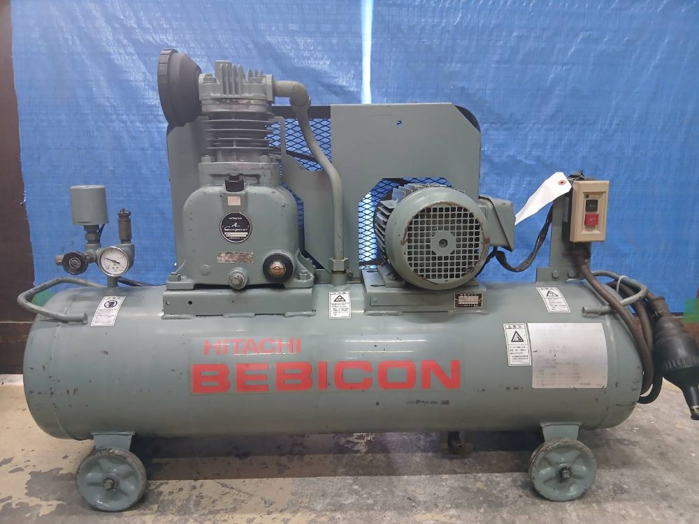コンプレッサー（レシプロ）　日立　1.5kw(2馬力)　中古機