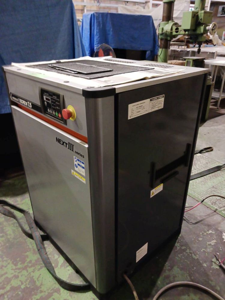 コンプレッサー（スクリュー） 日立 7.5kw OSP-7.5M6ARN3 2023年製