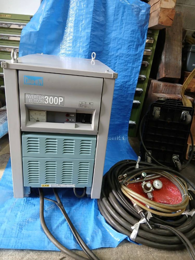 交直両用TIG溶接機　ダイヘン製　AVP-300(S-4)　2004年製　中古機