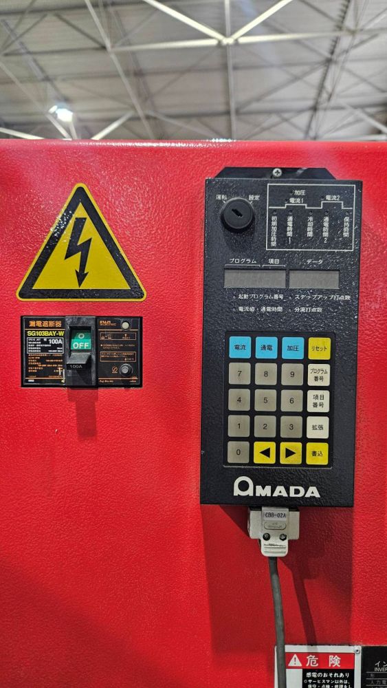 テーブルスポット溶接機　アマダ　TS-2　40KVA　中古機