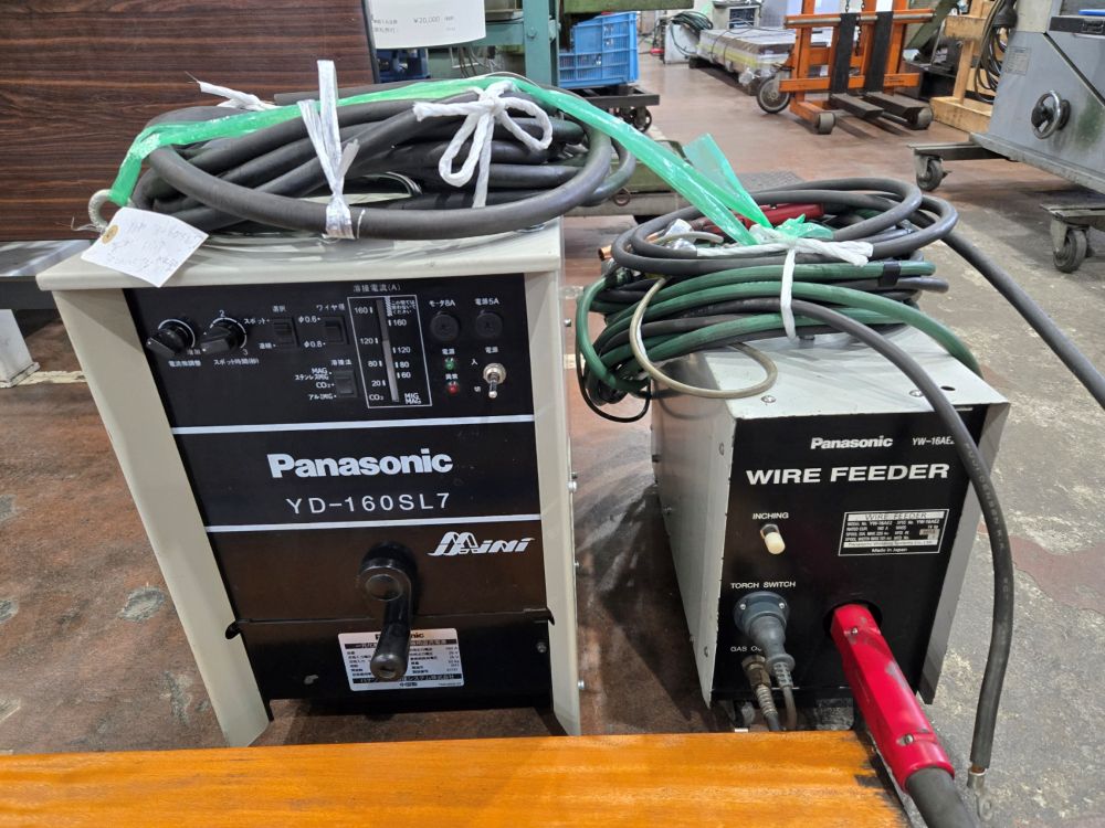 CO2半自動溶接機　パナソニック　YD-160SL7　2013年　中古機