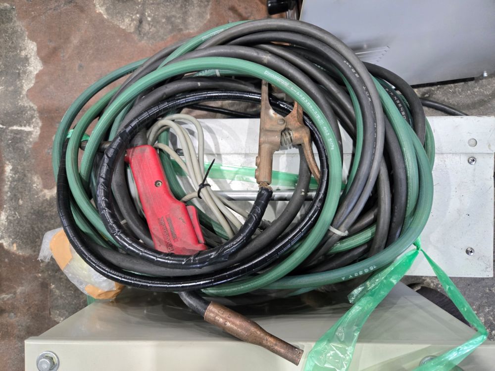 CO2半自動溶接機　パナソニック　YD-160SL7　2015年　中古機